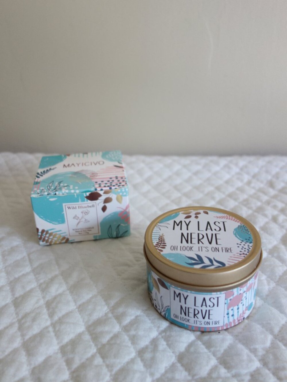 New in box – MAYICIVO Wild Bluebell Natural Soy Wax Scented Candle 6 oz